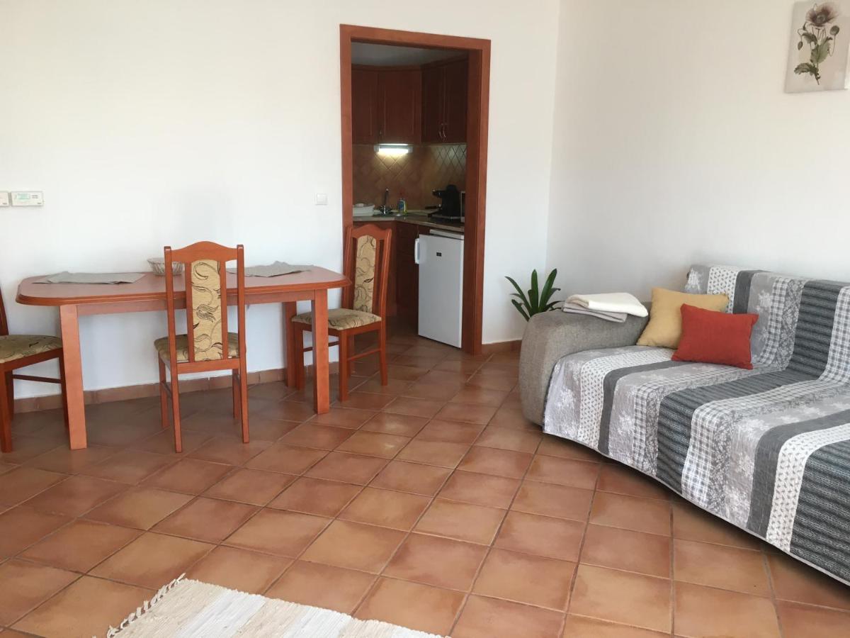 Noemi Apartman Apartamento Hajdúszoboszló Exterior foto
